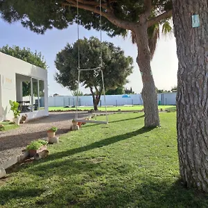 En El Centro De Bienestar Tfm Camping Cádiz